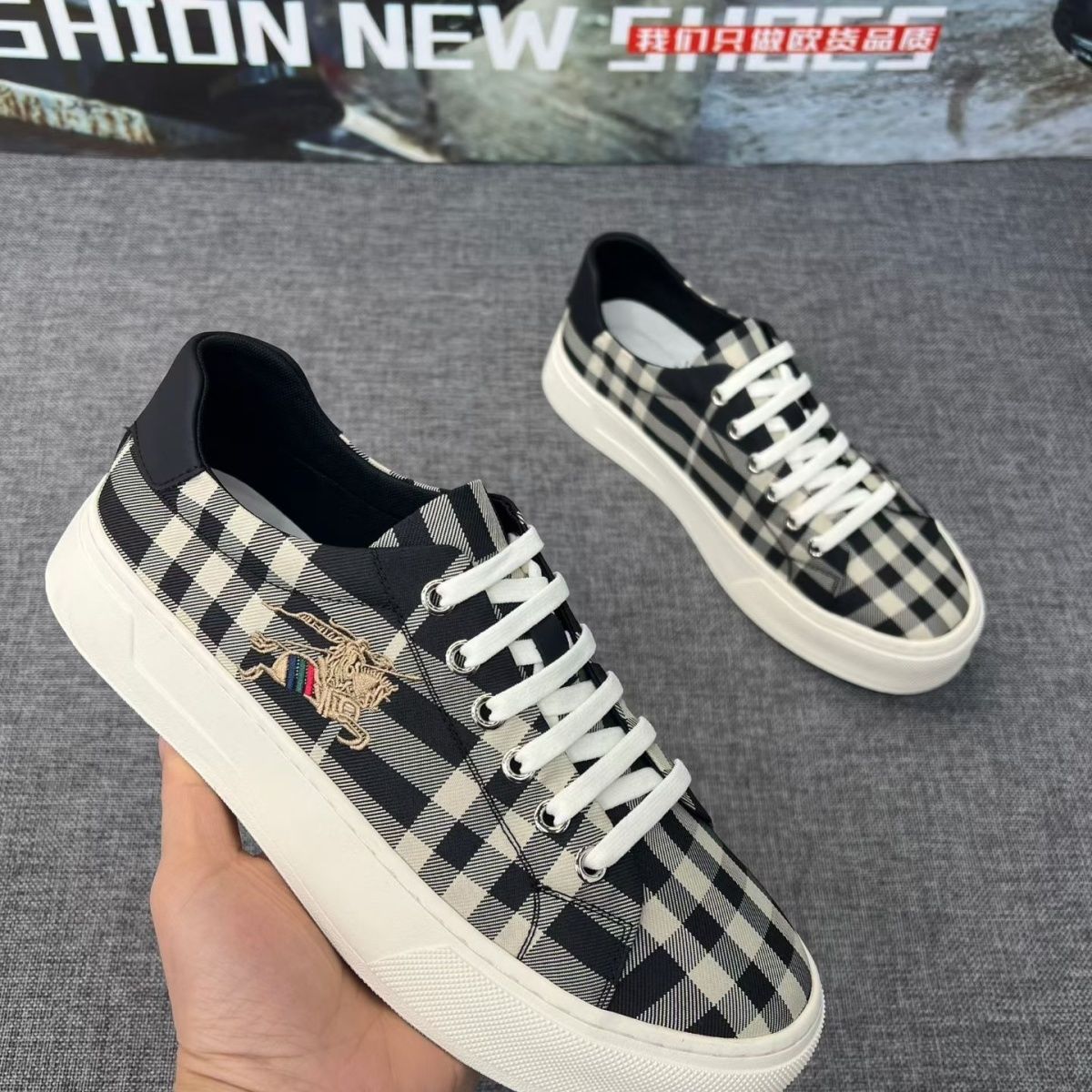 Solid lace-up lightweight men' - огляд і ціна Men Shoes Dior